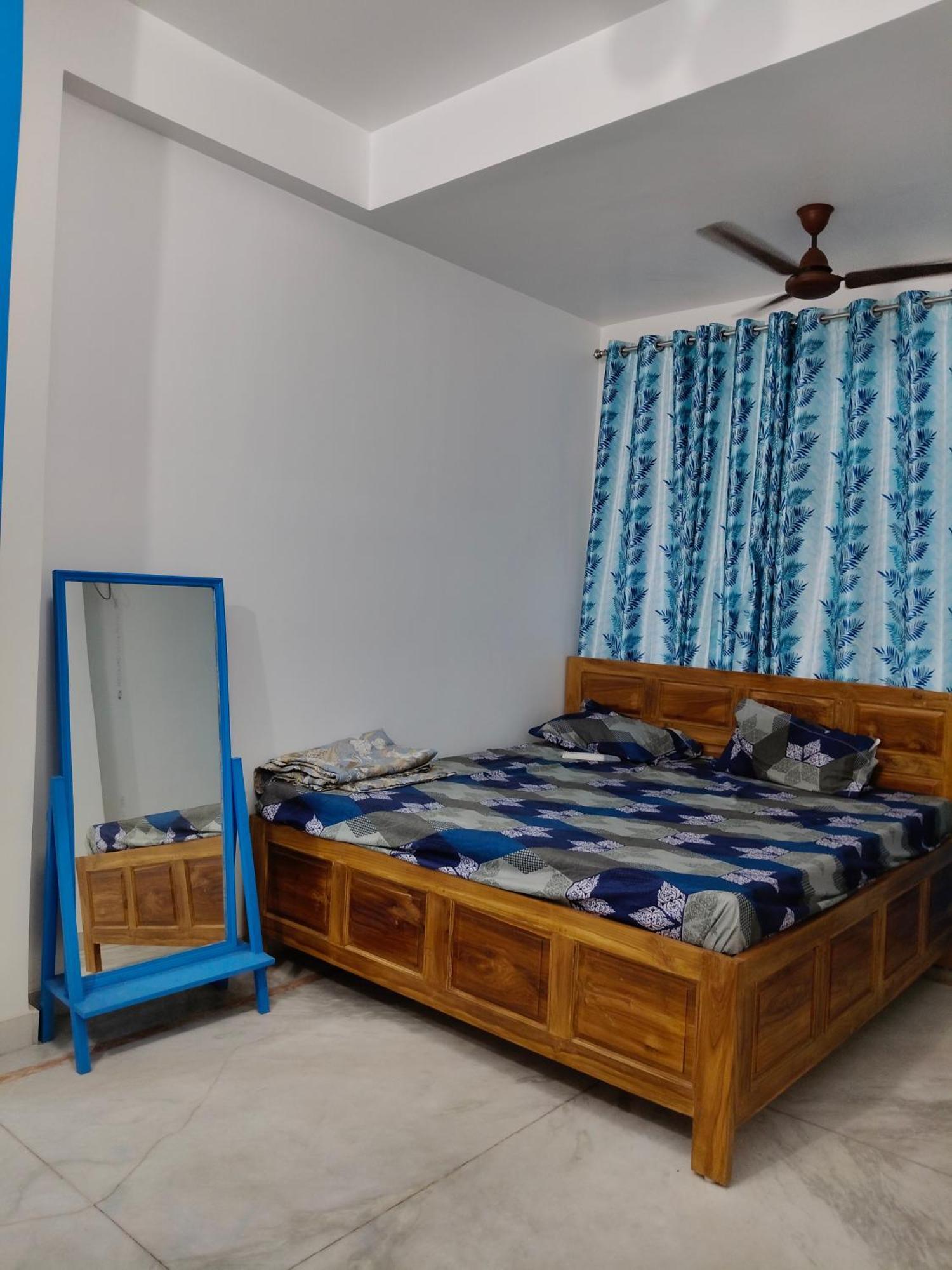 ורנאסי Kashivas - Spacious 2Bhk Near Assi Ghat מראה חיצוני תמונה